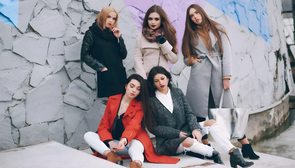 90s Fashion Revival: Classic Trends Reimagined for Today