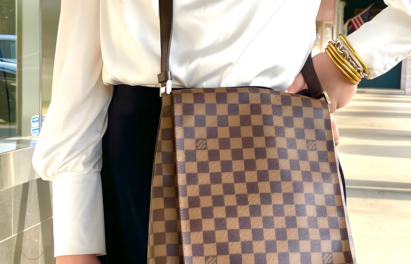Discovering Luxury Finds: A Comprehensive Guide to Thrift Store Shopping for Designer Pieces