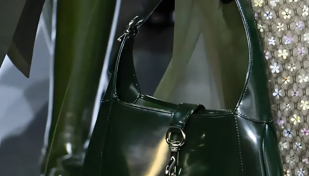 The Ultimate Guide to Must-Have Shoulder Bags for This Year