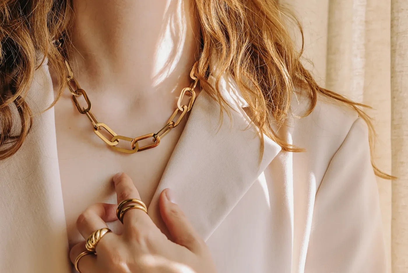 Winter Wardrobe Refresh: Affordable Style Tips for Women on the Go