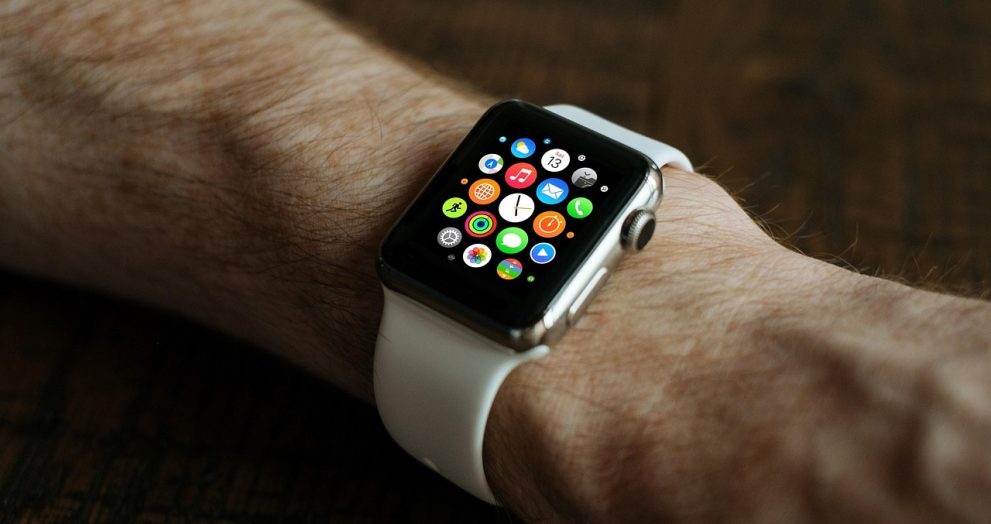 How to Use Wearable Tech to Enhance Your Everyday Style (And the Why Behind It)