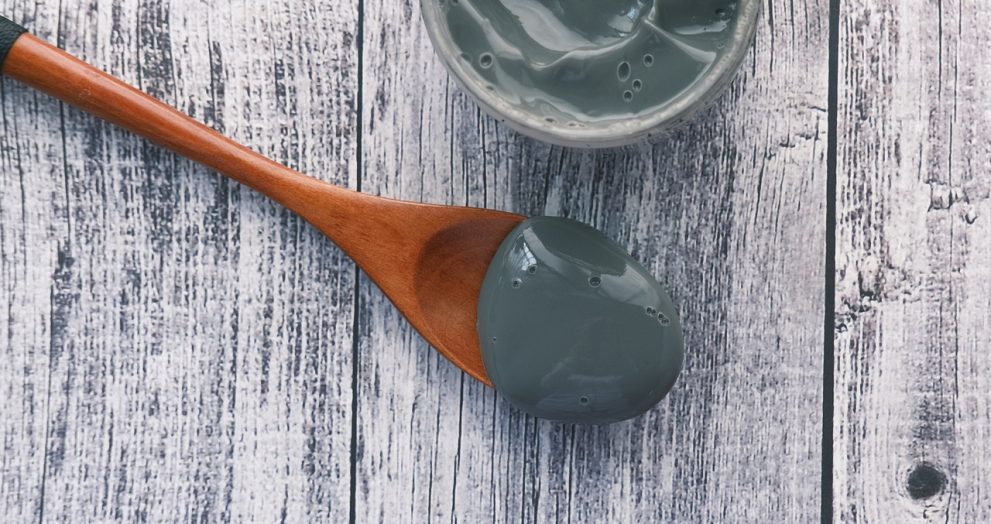 Everything You Need to Know About Face Scrubs: How to Choose and Use Them Safely