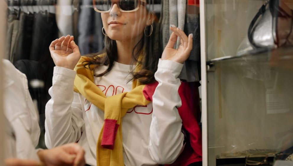 Smart Shopping for Chic Wardrobes: How to Build Your Style on a Budget