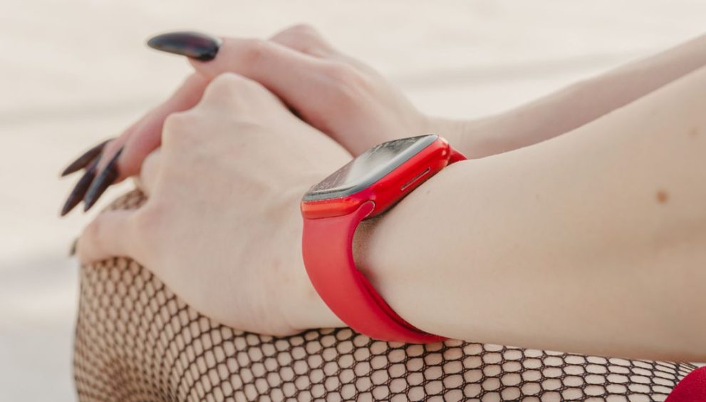 How Fashion Wearables Are Evolving: Beyond Fitness Tracking to Everyday Style